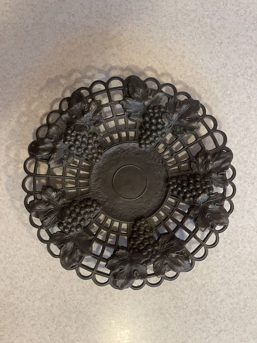 Продам чугунну вінтажну декоративну тарілку