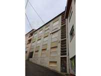 Edificio destinado a PENSÃO/HOSTEL a 3min da praia