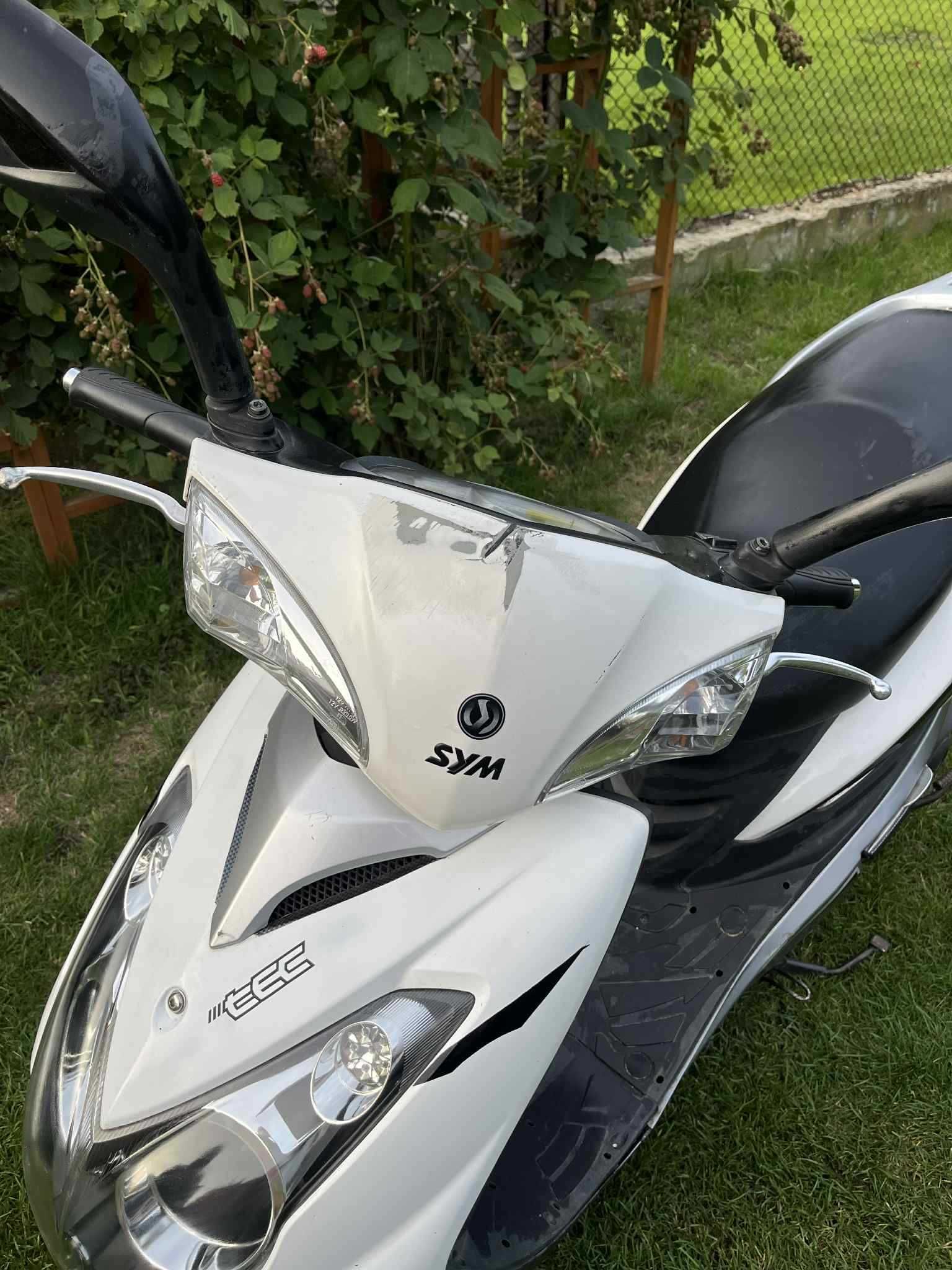 Sprzedam skuter Sym 125 VS