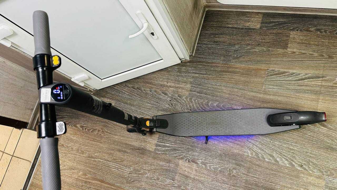 Ninebot by Segway E25E