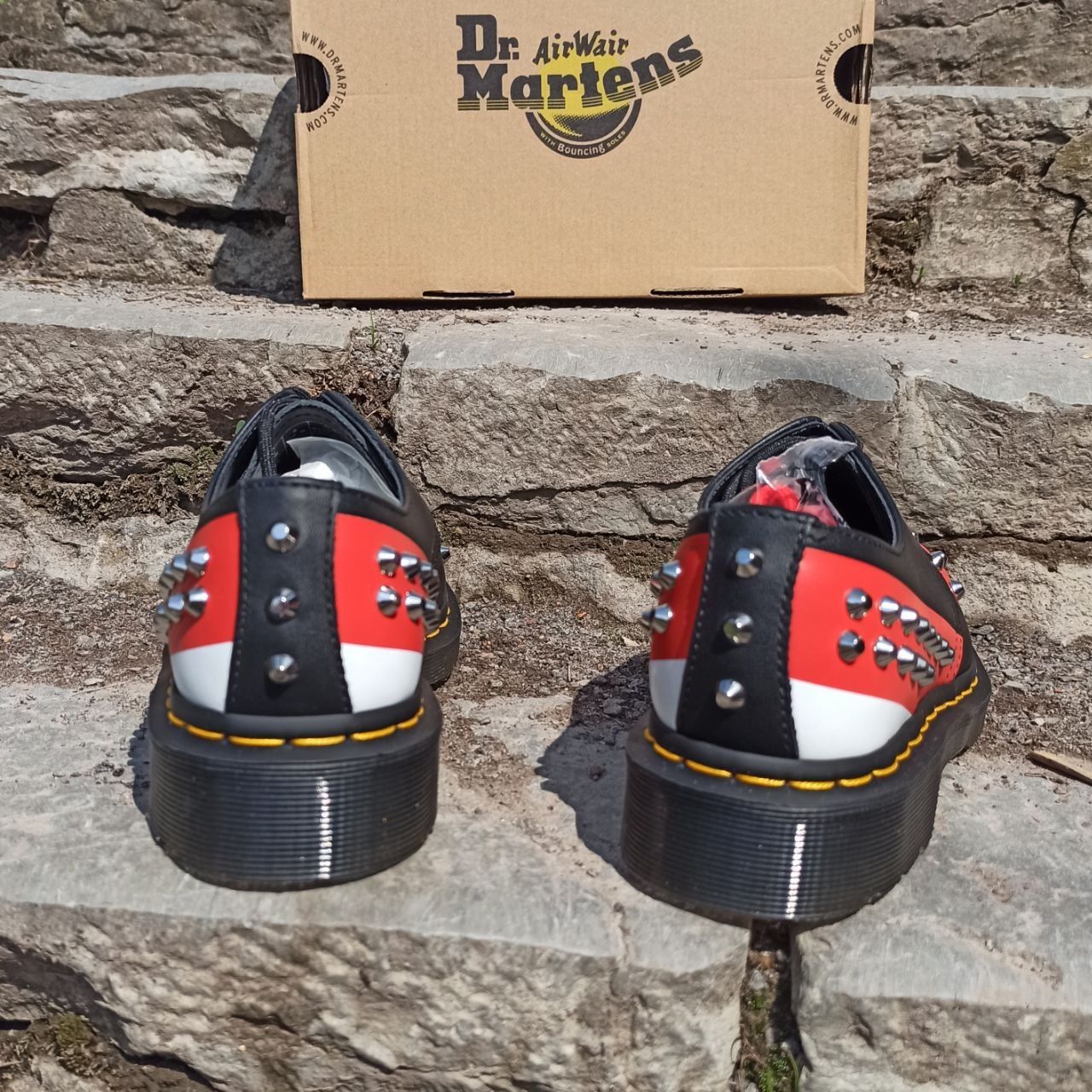 Туфли Dr.Martens 1461 STUD BLACK AND RED + white (25662001) Оригинал!