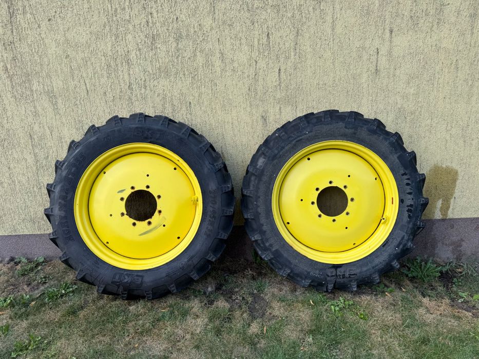 Sprzedam zestaw kół waskich John Deere 6130R
