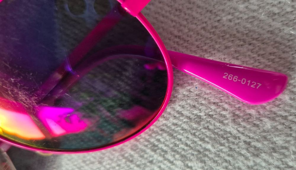 Okulary przeviwsłoneczne dla dziewczynki różowe stan db