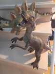 Conjunto 4 dinossauros de brincar