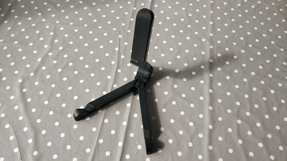 Suporte Universal para Tablets/Telemóveis