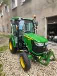 Ciągnik John deere 3046R z tuzem