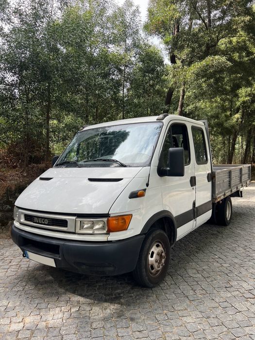 Iveco caixa aberta