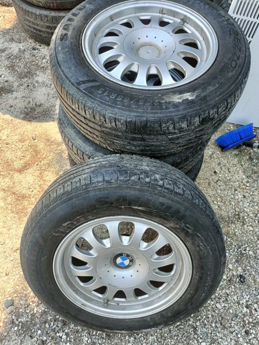 Alufelgi komplet Oryginalne BMW 5x120 z oponami 205/65 R 15 m
