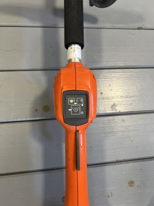 Podkaszarka kosa akumulatorowa husqvarna 536 LiL body