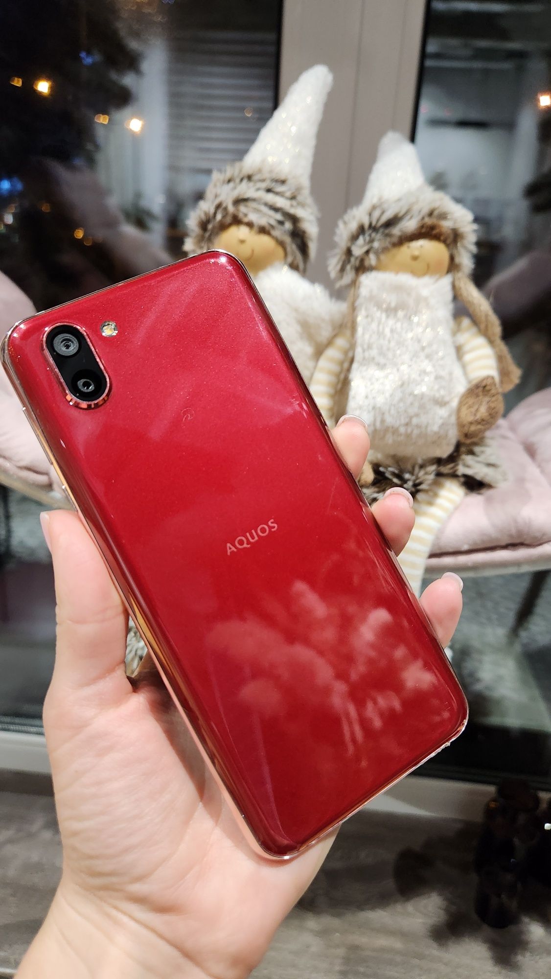 Sharp R2  4/64 red червоний aquos
