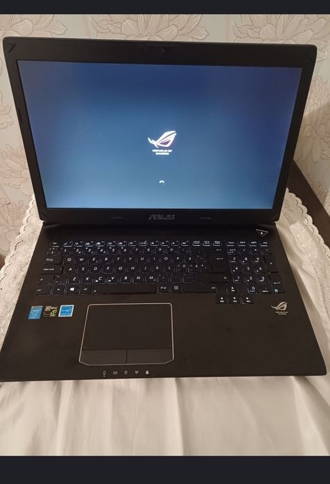 Ігрові ноутбуки Asus ROG g750jz GTX 880m і g75vw GTX 670m