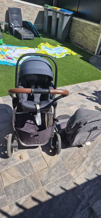 carrinho de bebé Maxi Cosi