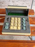 Kalkulator elektryczny, zabytek, retro / vintage, działa bez zarzutu!