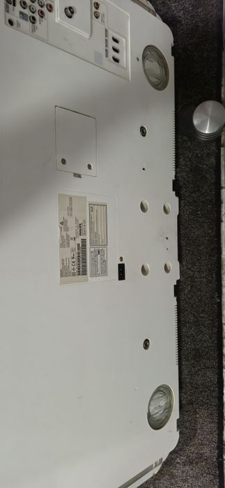 Telewizor philips 42 cale z ambilght  i pilotem