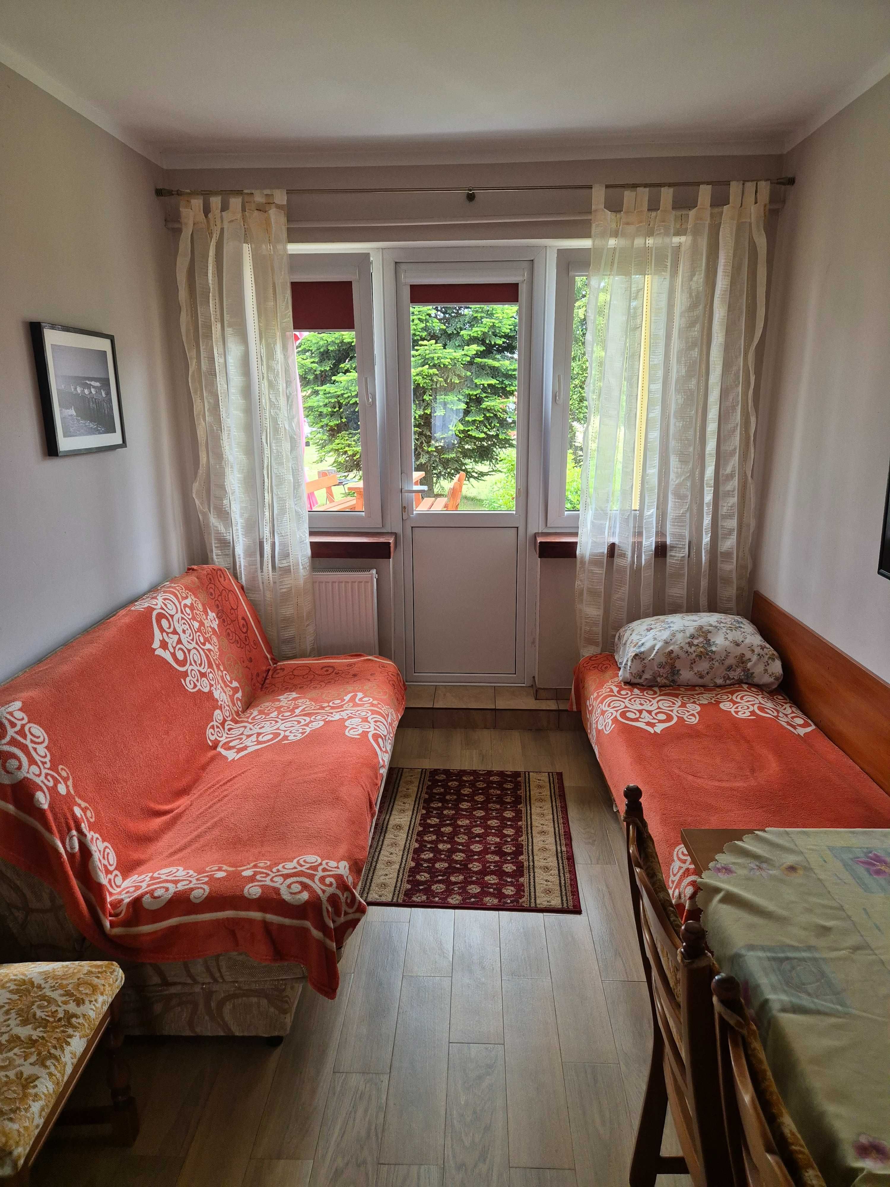 Noclegi w Domu pod lipą Pokoje nad Morzem Domki Spokojna Okolica TANIO