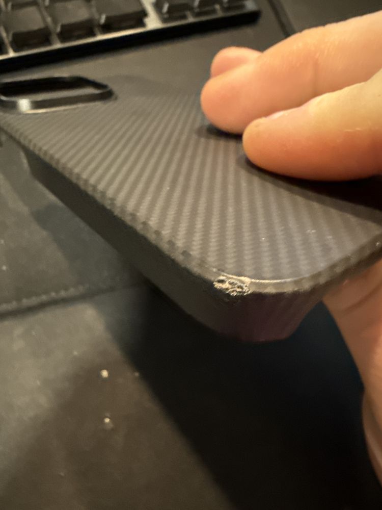 Capa iPhone 14 Pro Pitaka