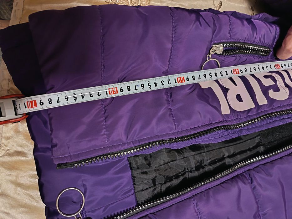 Продам Детскую зимнюю куртку