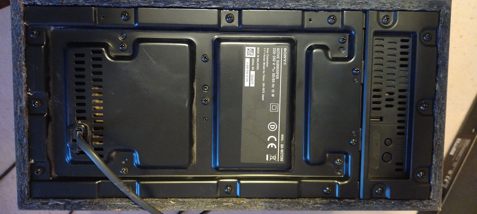 Soudbar z subem i pilotem Sony SA-CT290