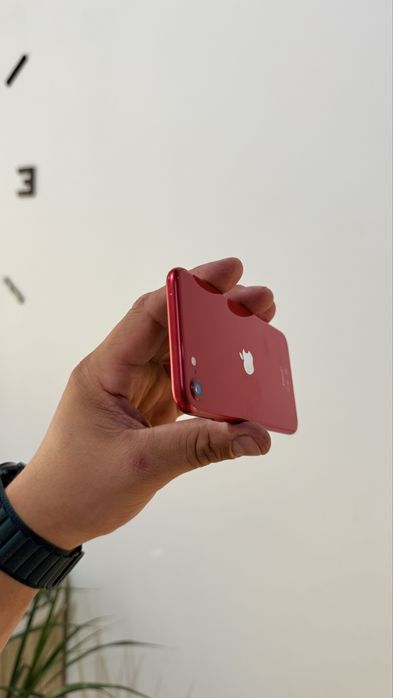 Iphone SE 2 64 Gb Red акб 100%
