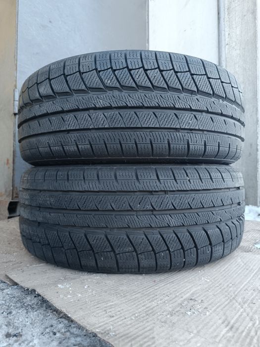 225/45 R19 Davanti