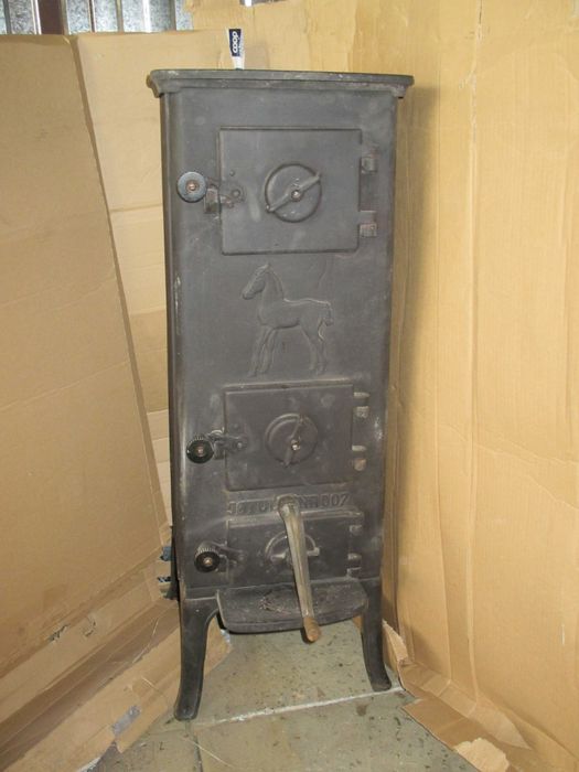 Piec żeliwny norweski, Jotul 507