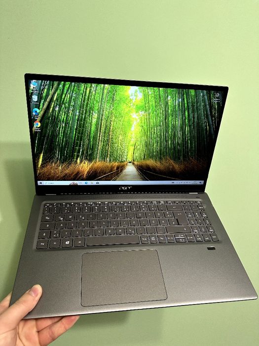Acer swift 3 16.1"|i7-11370H|Intel Iris Xe Graphics