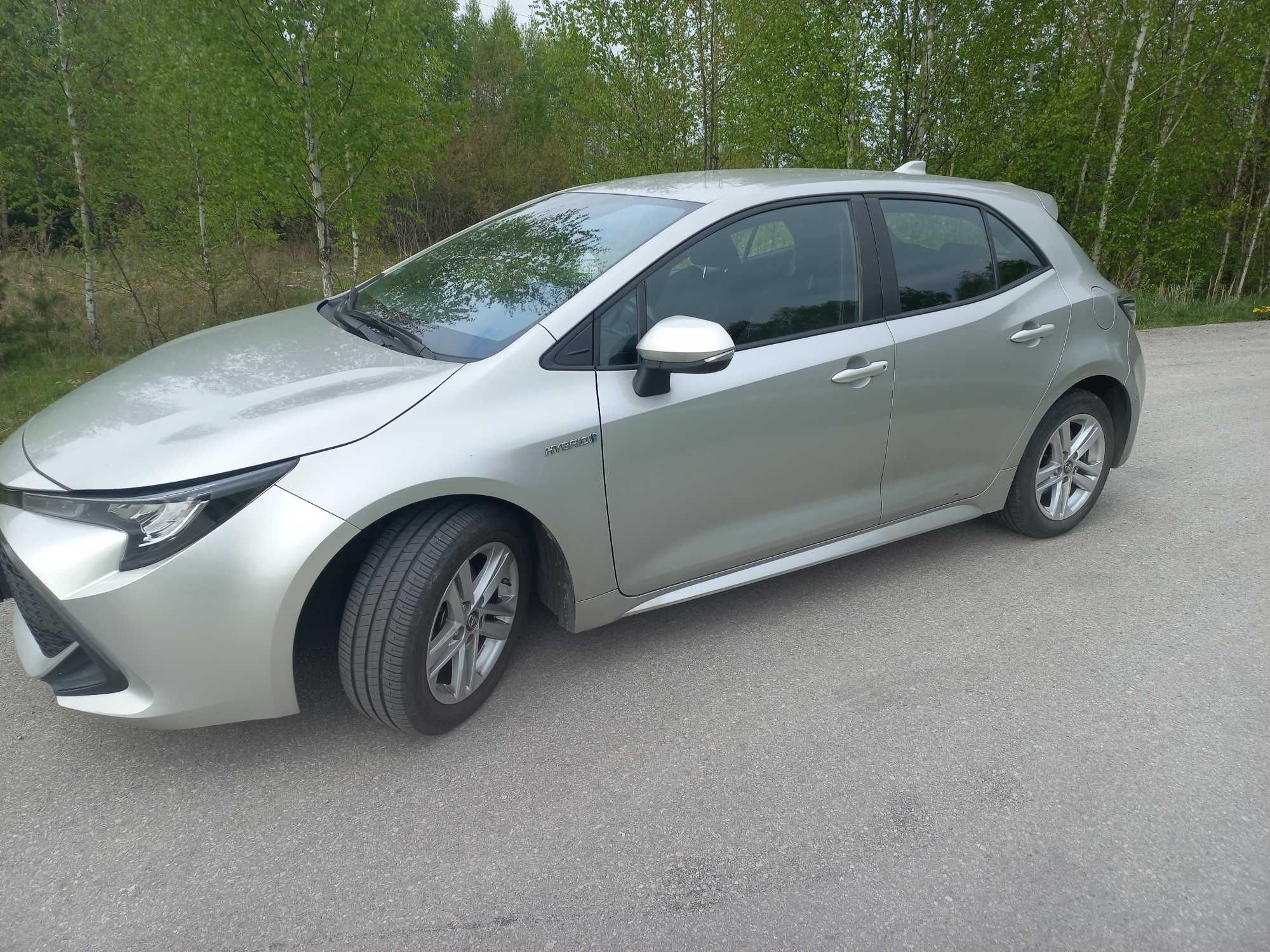 Sprzedam
TOYOTA COROLLA 1.8 HYBRID COMFORT rok produkcji 2019