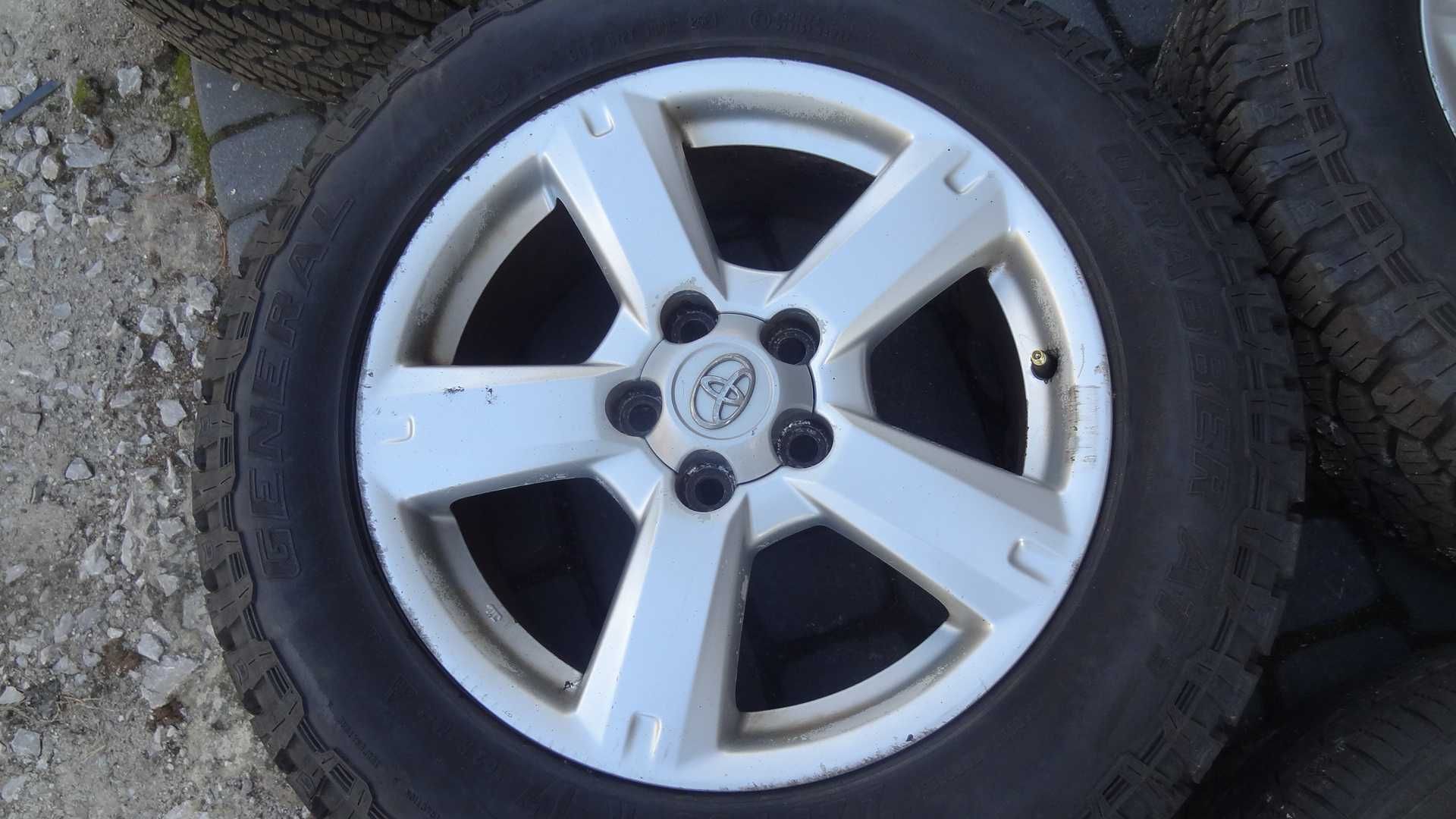 Toyota rav4 koła felgi aluminiowe  225/65 R17