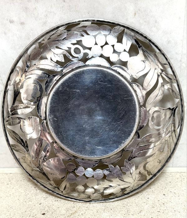 Linda taça em prata portuguesa recortada e vazada