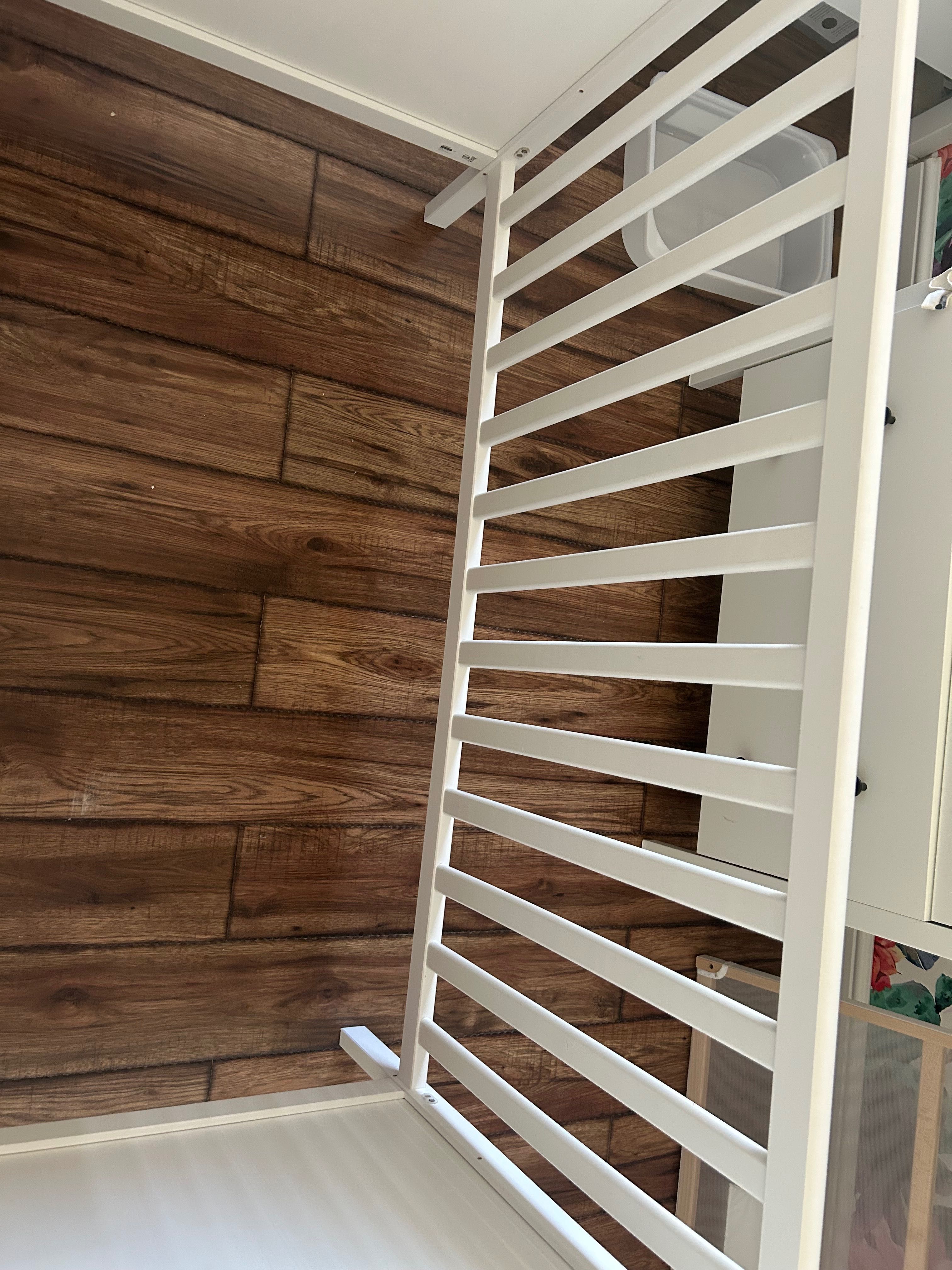 Łóżeczko ikea z nowym materacem