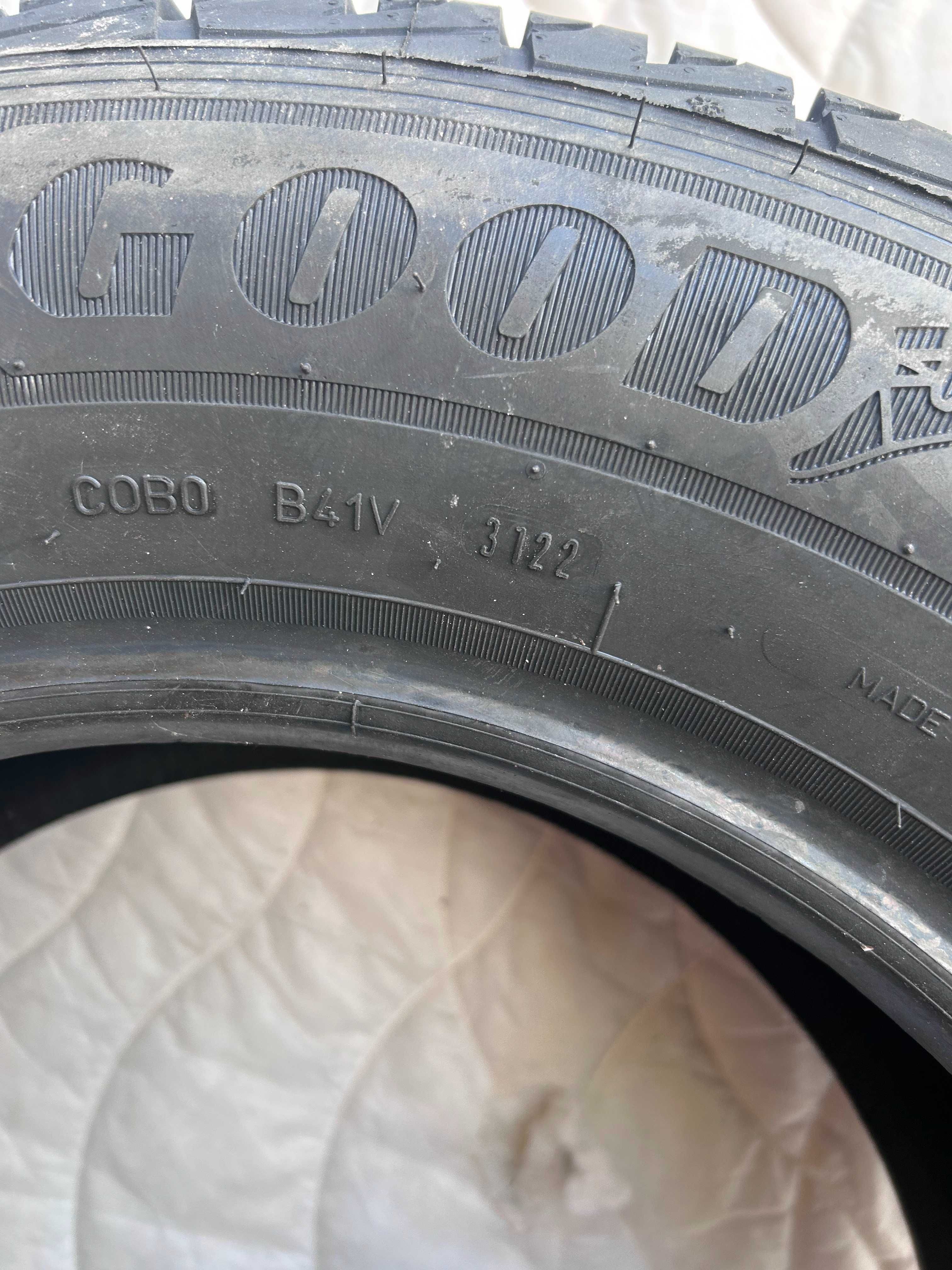 4x opony zimowe Goodyear UltraGrip Cargo 235/65R16C 115/113S nowe