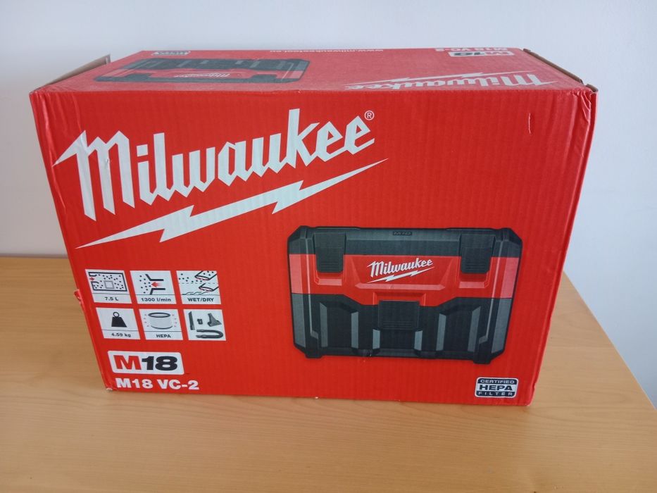 Odkurzacz akumulatorowy Milwaukee M18 VC-2