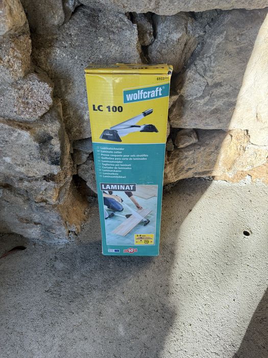 Guilhotina para corte de chão flutuante/ laminado Wolfcraft LC 100