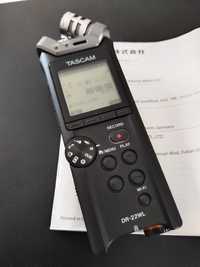 Dyktafon, Recorder PCM Tascam DR-22WL