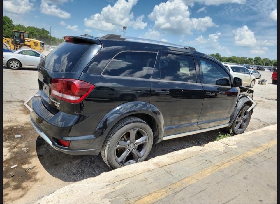 Dodge Journey Crossroad 3.6 CENA PO OPLATACH POD DOM