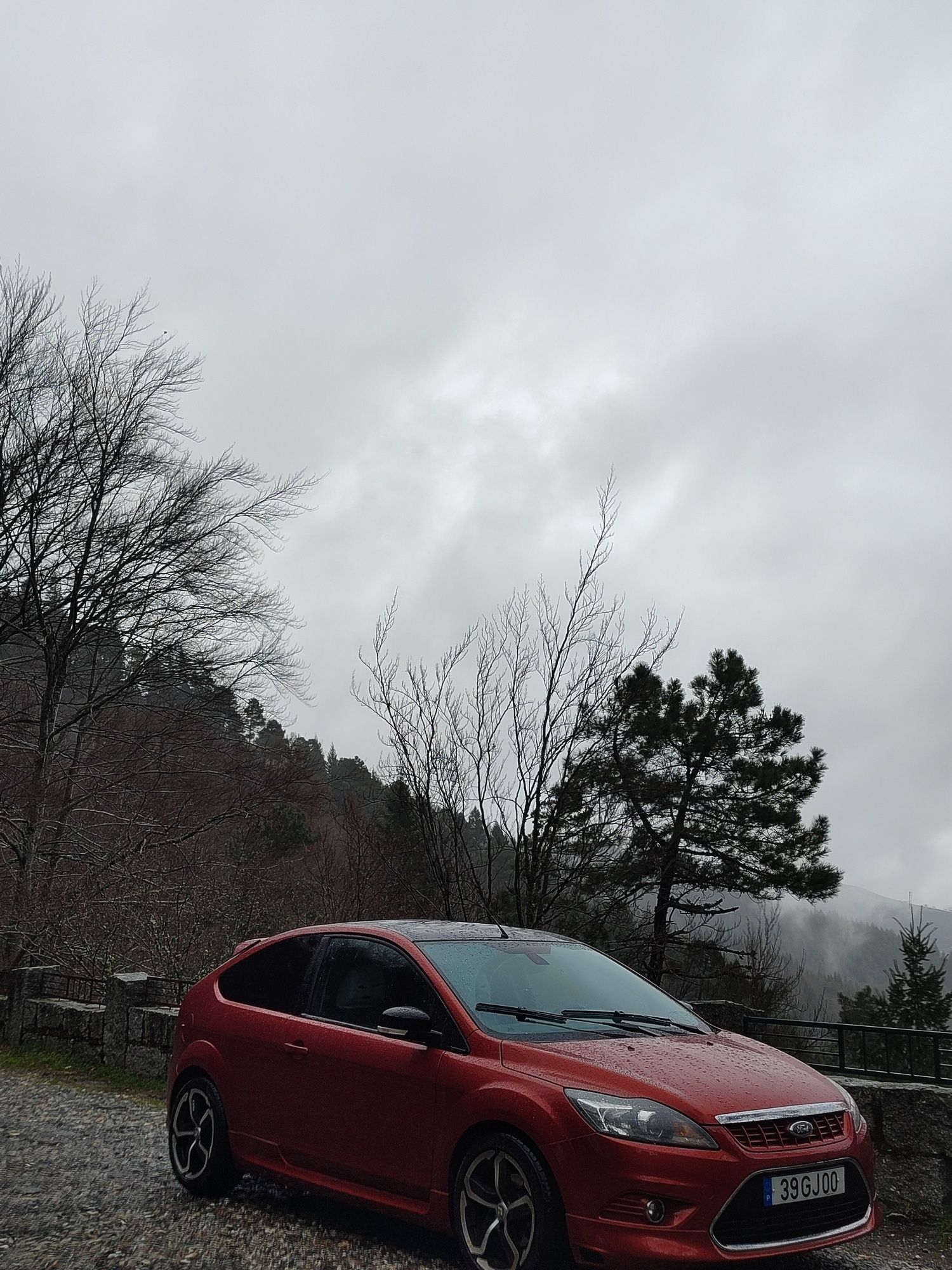 Ford Focus Coupé 1.6 TDCi 109cv — Desportivo e Económico