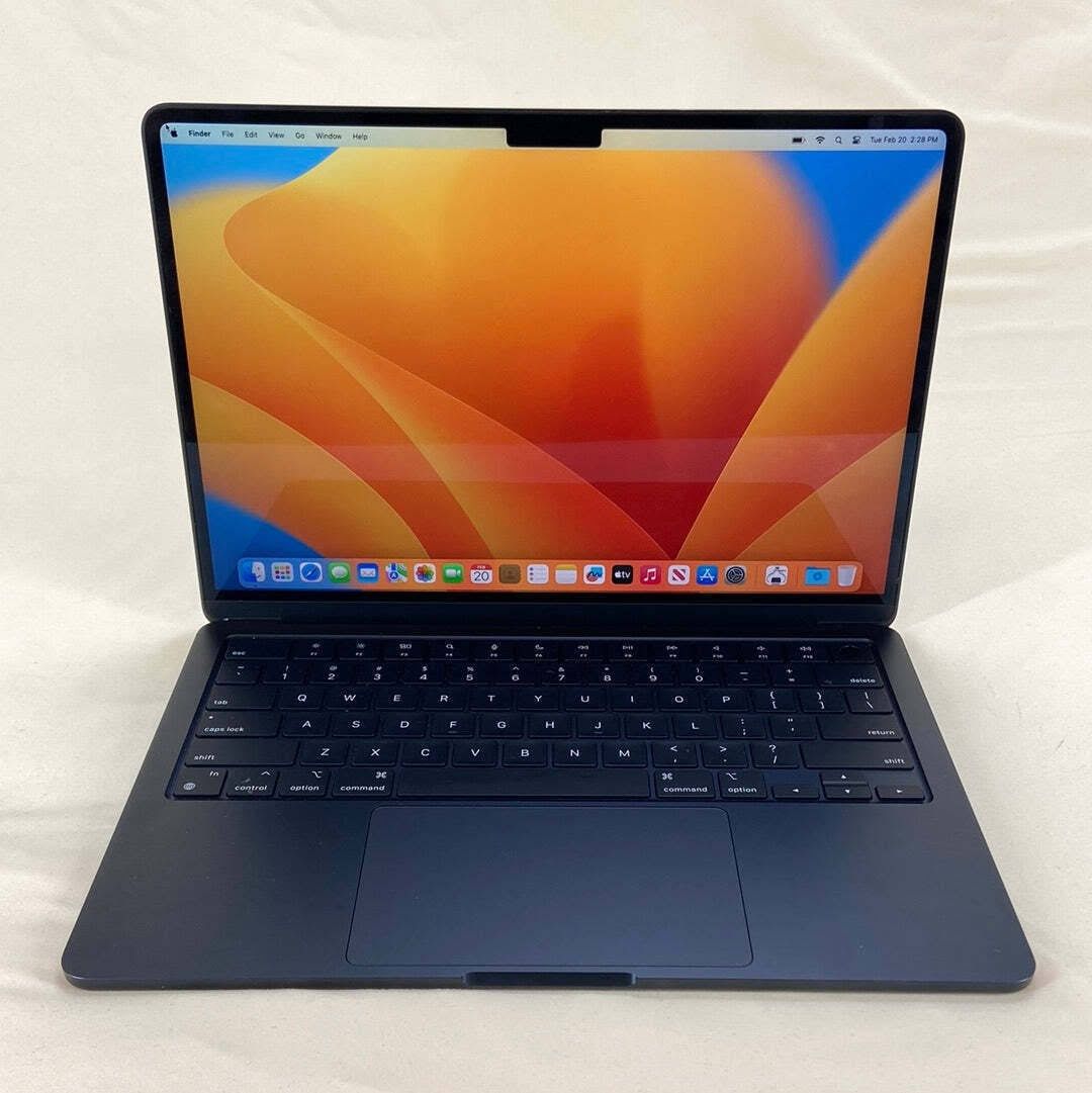 Ноутбук Apple MacBook Air 15" M2 256GB Midnight. Розпродаж.