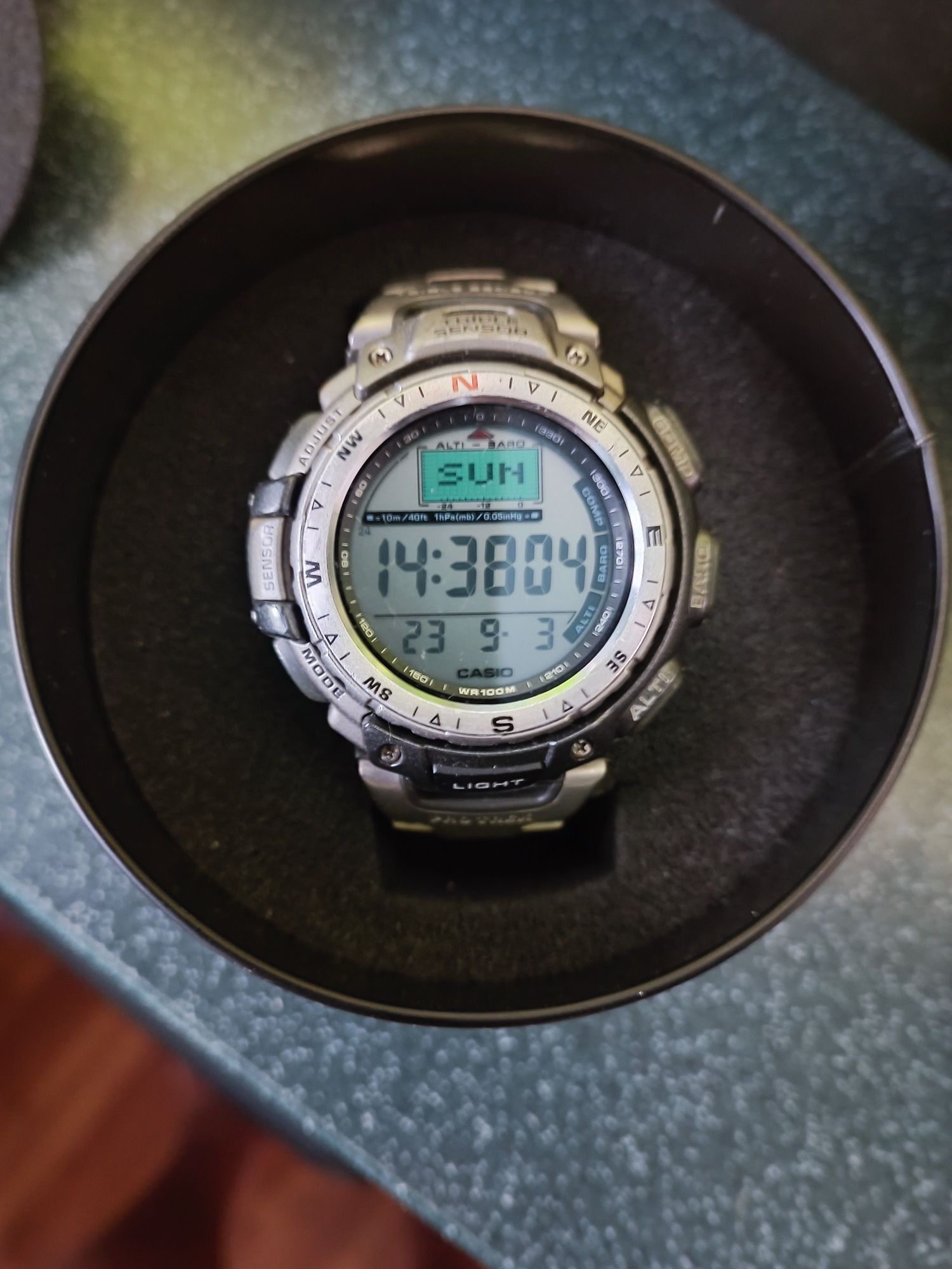 Часы Casio Protrek