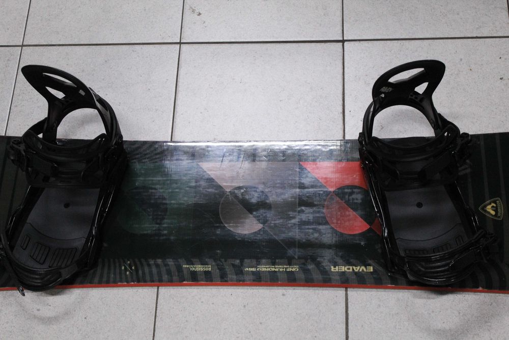 Deska Snowboard ROSSIGNOL EVADER 155 W cm + Wiązania NOWE