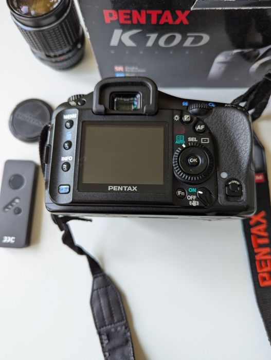 Pentax K10D + Helios 44K-4 f2 58mm  + Pentax-M f3.5 135mm pilot karta