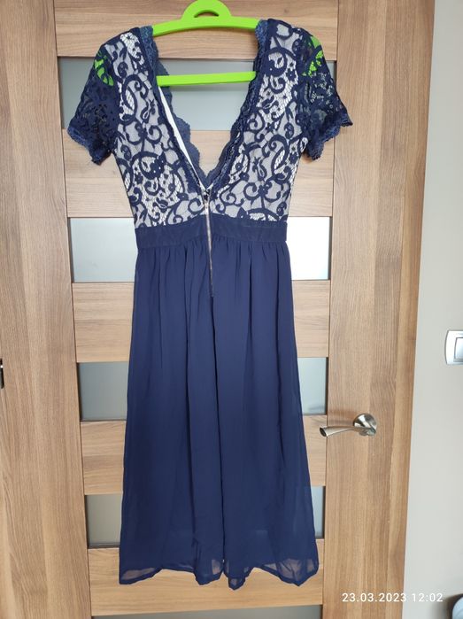 Sukienka midi granatowa