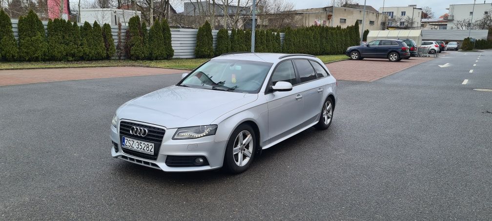 Audi A4 B8 2.0 benzyna fulled bezwypadkowe