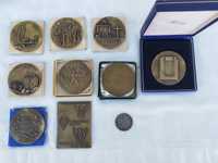 24 medalhões bronze