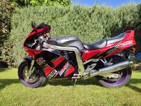 Suzuki GSX-R 1100 GSX R 95r ZZR 750 36tkm