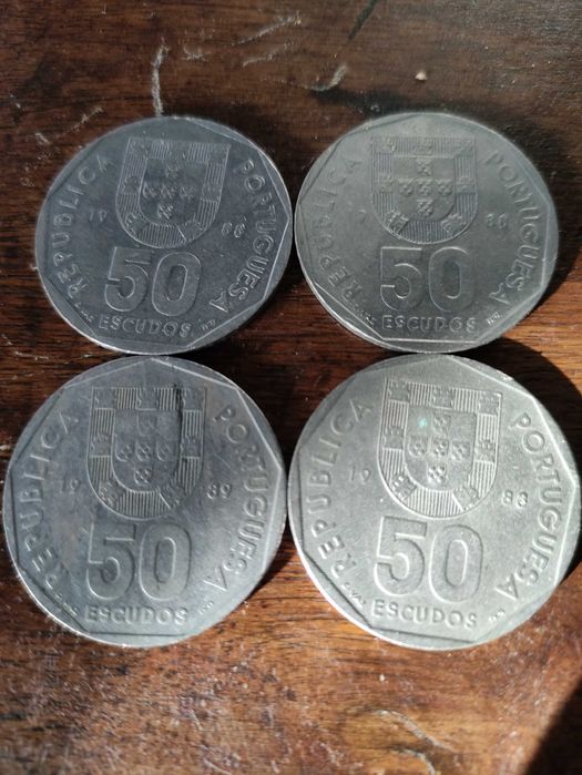 Moedas de 50 escudos