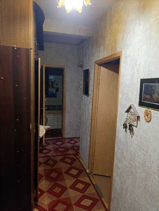 Сдам комнату с балконом, 18 кв.м. в 2-кмн. квартире