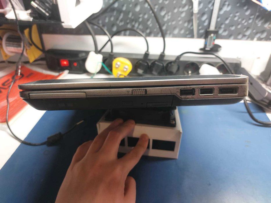 Laptop DELL Latitude E6420