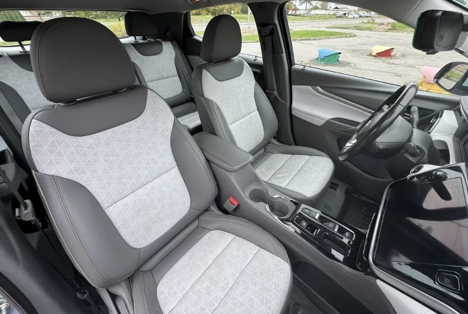 Продам bolt euv primer 23 рік