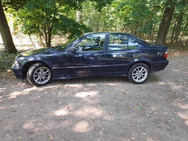 Sprzedam BMW E36 318I