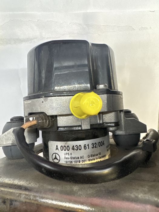 Bomba travões eletrica Mercedes C300